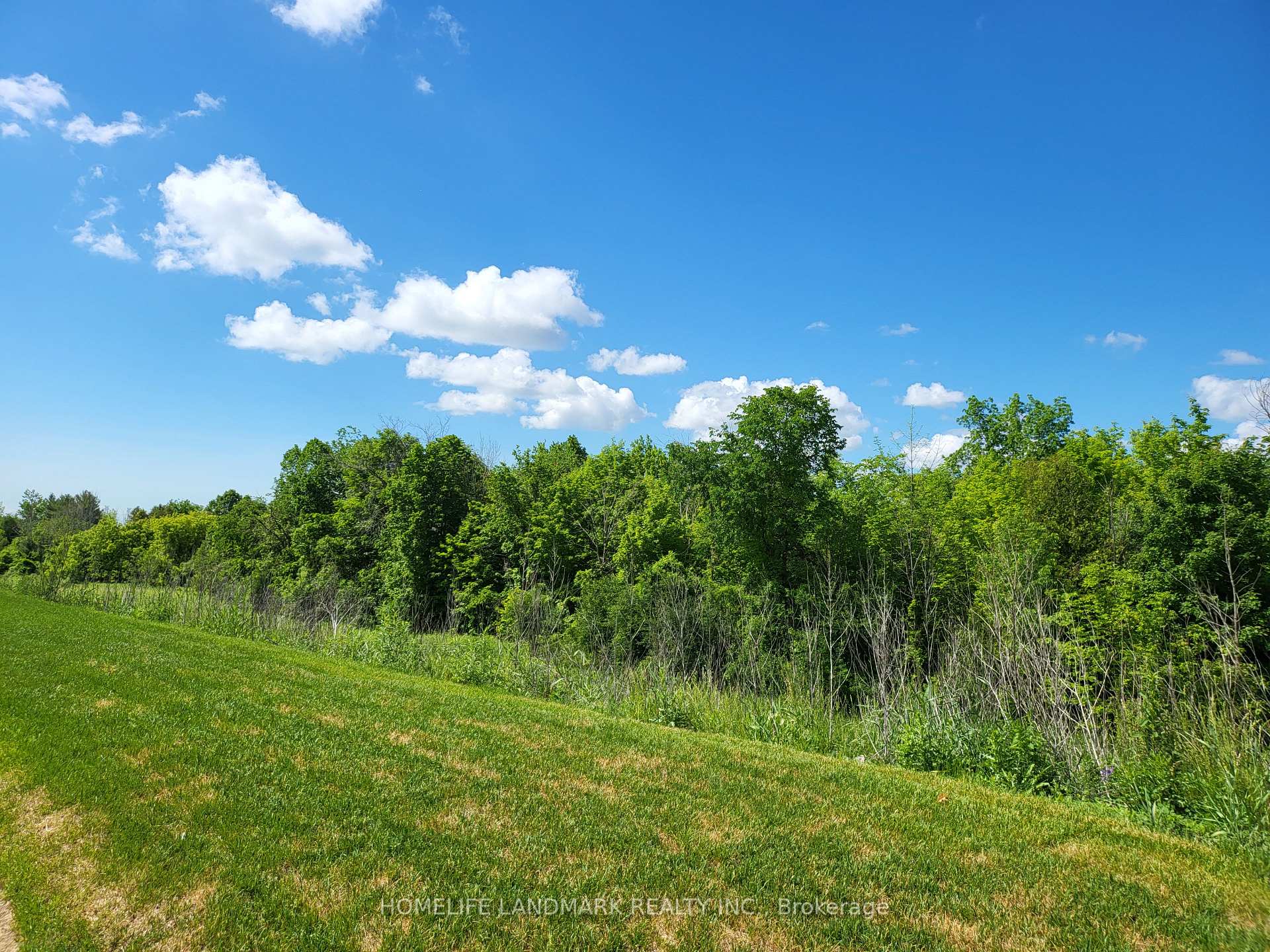 Photo 11 of Unit Bsmt, 1015 Kingpeak Crescent, Pickering, Rural Pickering — HOMEH
