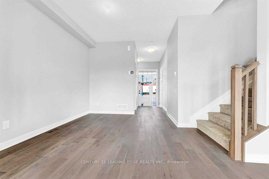 Photo 7 of 2088 Winsome Terrace, Ottawa, Fallingbrook/Gardenway South — HOMEH