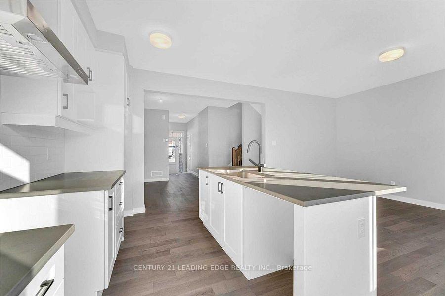 Photo 10 of 2088 Winsome Terrace, Ottawa, Fallingbrook/Gardenway South — HOMEH