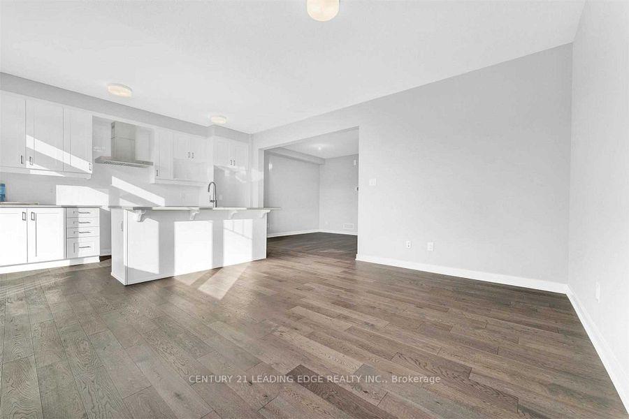 Photo 11 of 2088 Winsome Terrace, Ottawa, Fallingbrook/Gardenway South — HOMEH