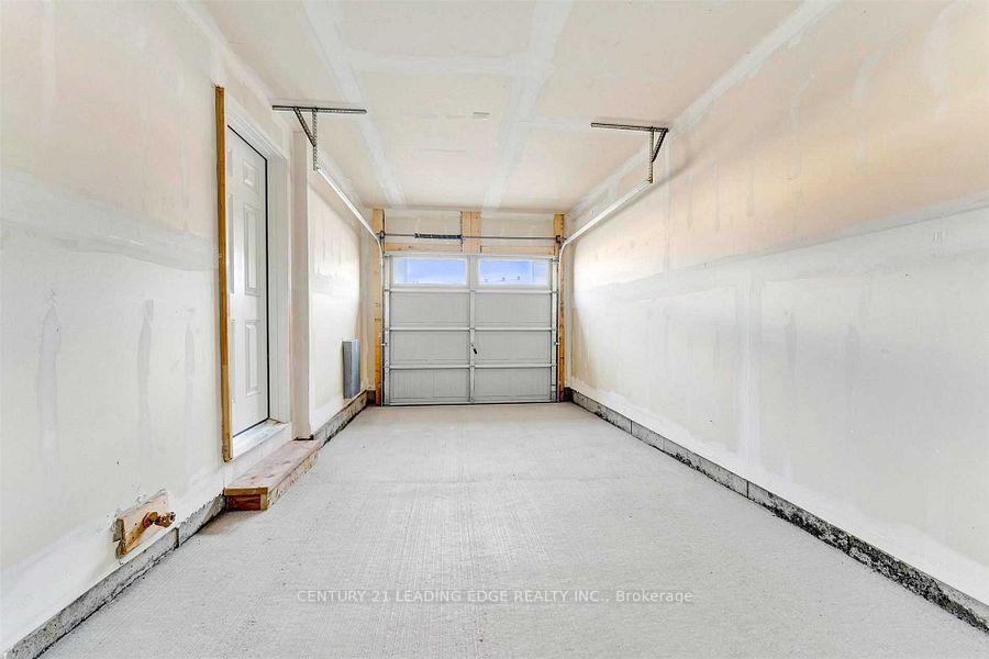 Photo 30 of 2088 Winsome Terrace, Ottawa, Fallingbrook/Gardenway South — HOMEH