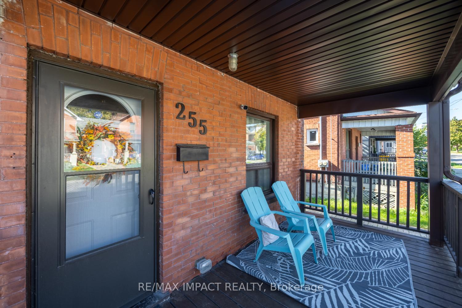 Photo 9 of 255 Arthur Street E, Oshawa, Central — HOMEH