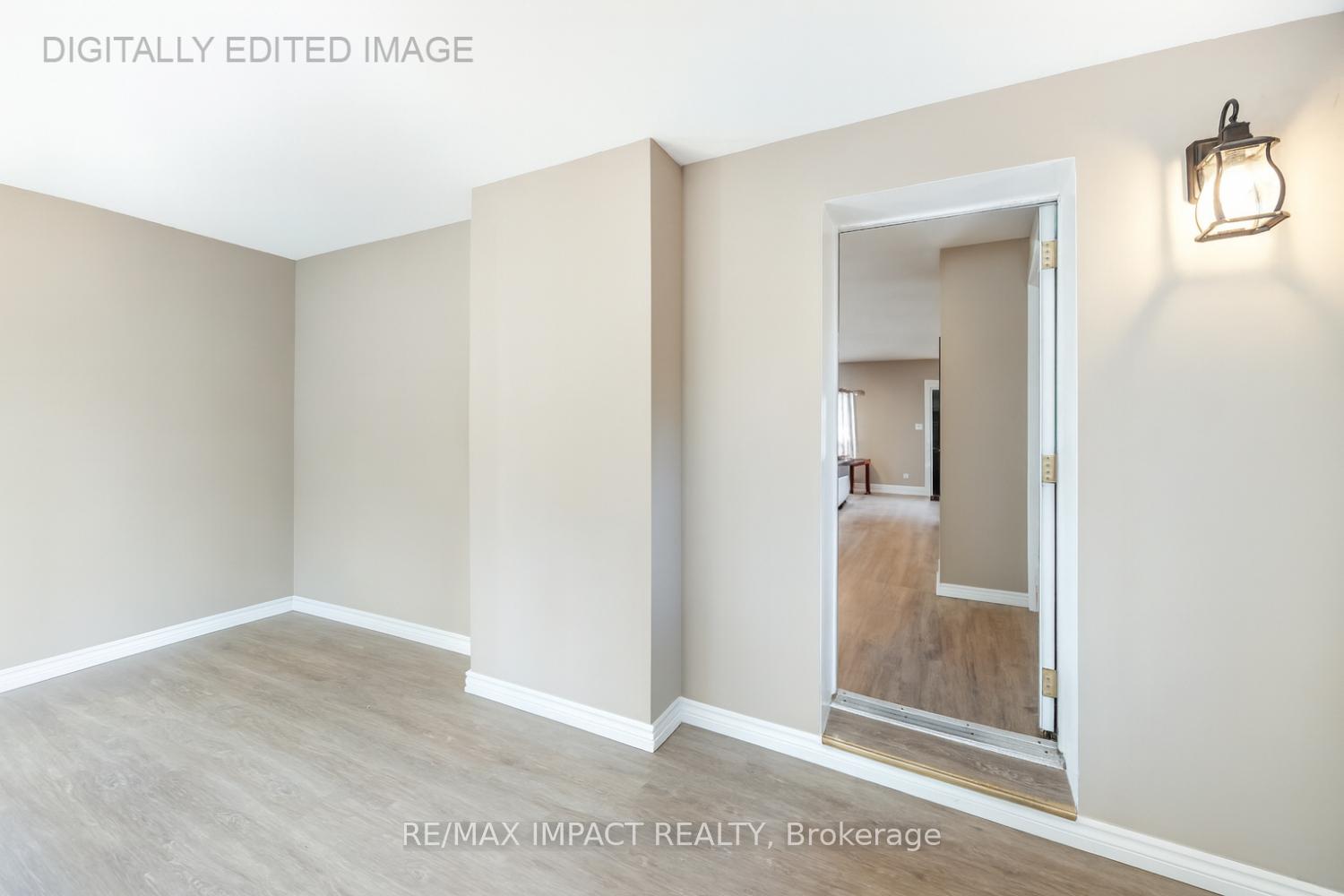 Photo 20 of 255 Arthur Street E, Oshawa, Central — HOMEH