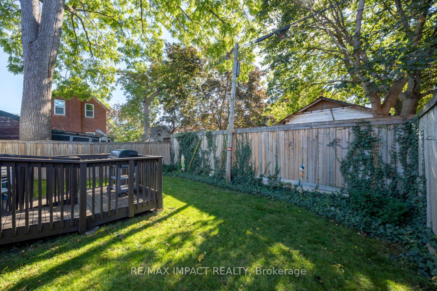 Photo 37 of 255 Arthur Street E, Oshawa, Central — HOMEH