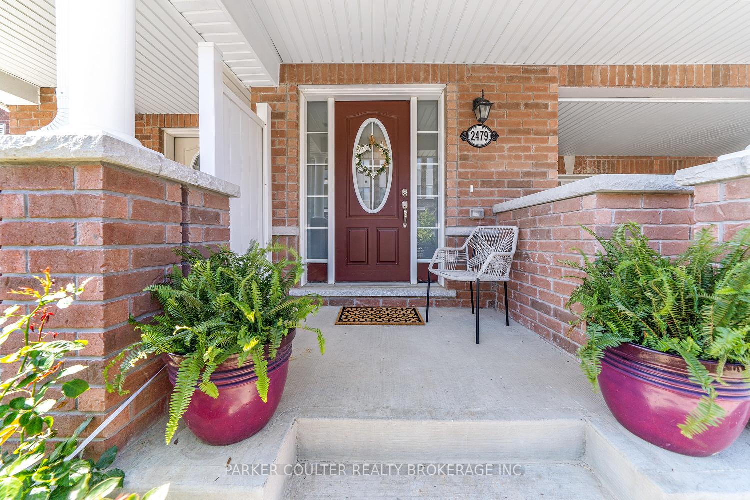 Photo 4 of 2479 Fall Harvest Crescent, Pickering, Rural Pickering — HOMEH
