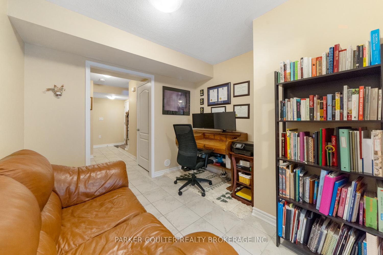 Photo 6 of 2479 Fall Harvest Crescent, Pickering, Rural Pickering — HOMEH
