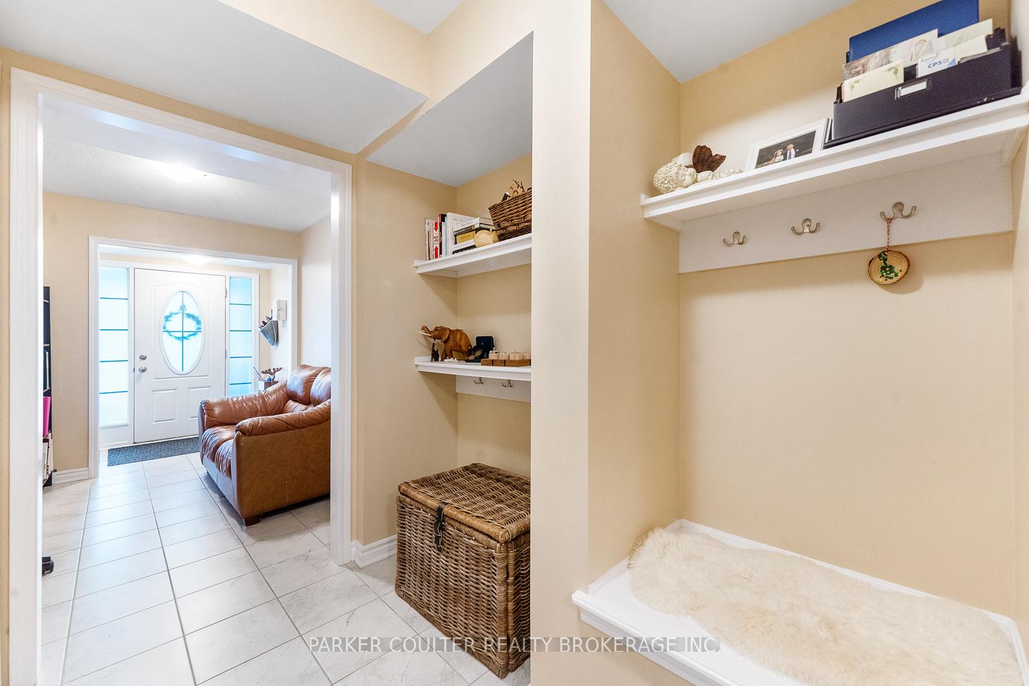 Photo 8 of 2479 Fall Harvest Crescent, Pickering, Rural Pickering — HOMEH