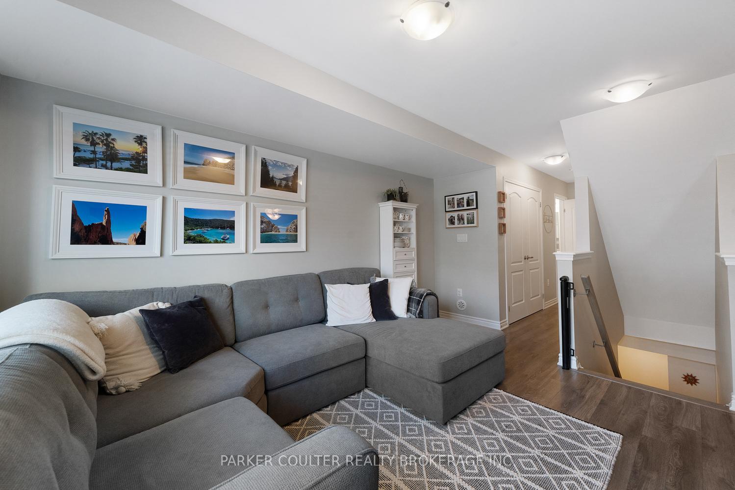 Photo 11 of 2479 Fall Harvest Crescent, Pickering, Rural Pickering — HOMEH