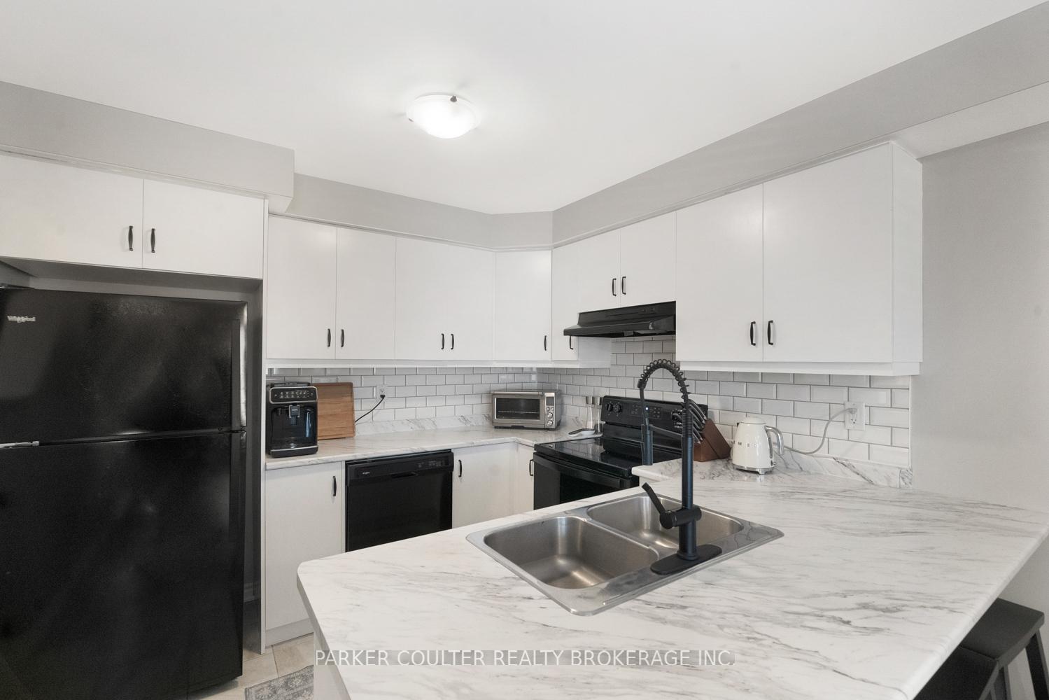 Photo 17 of 2479 Fall Harvest Crescent, Pickering, Rural Pickering — HOMEH