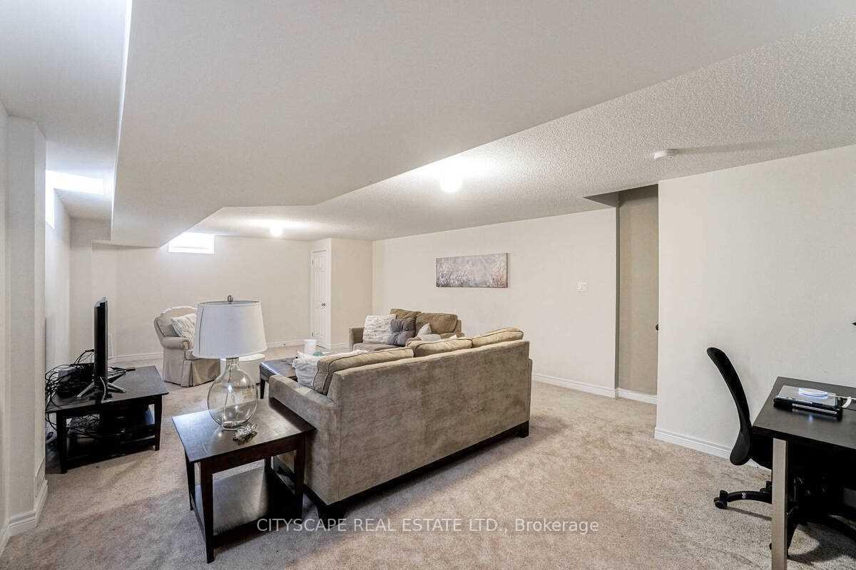 Photo 27 of 703 Megson Terrace, Milton, Willmott — HOMEH