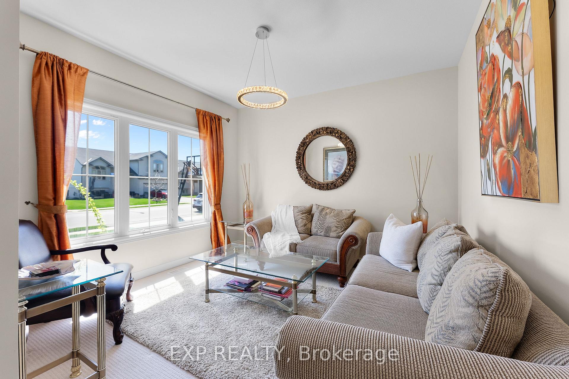 Photo 6 of 6311 Sam Iorfida Drive, Niagara Falls, Oldfield — HOMEH
