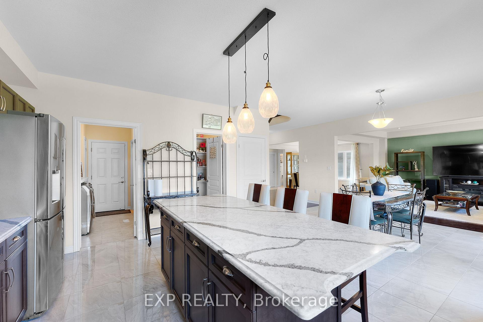 Photo 18 of 6311 Sam Iorfida Drive, Niagara Falls, Oldfield — HOMEH