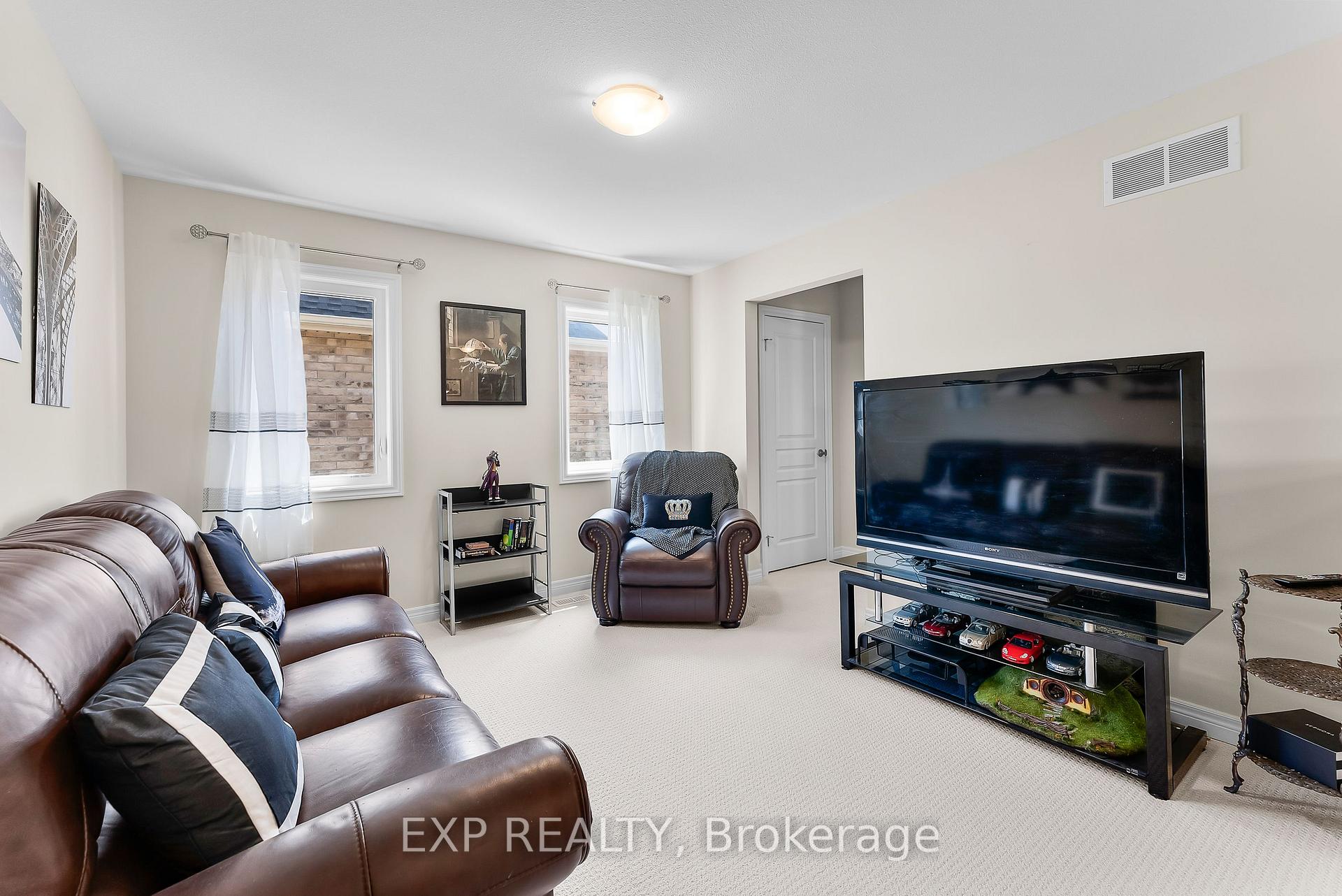 Photo 33 of 6311 Sam Iorfida Drive, Niagara Falls, Oldfield — HOMEH