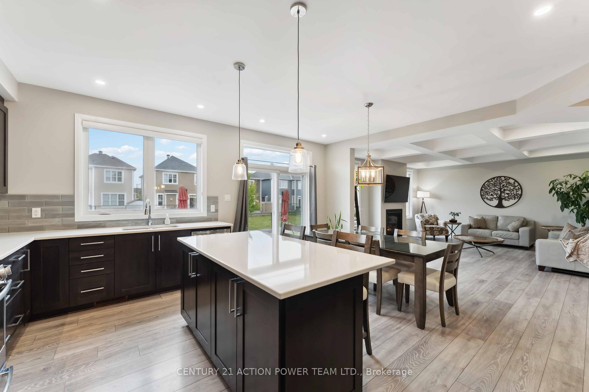 Photo 18 of 266 Esturgeon Street, Ottawa, Avalon West — HOMEH