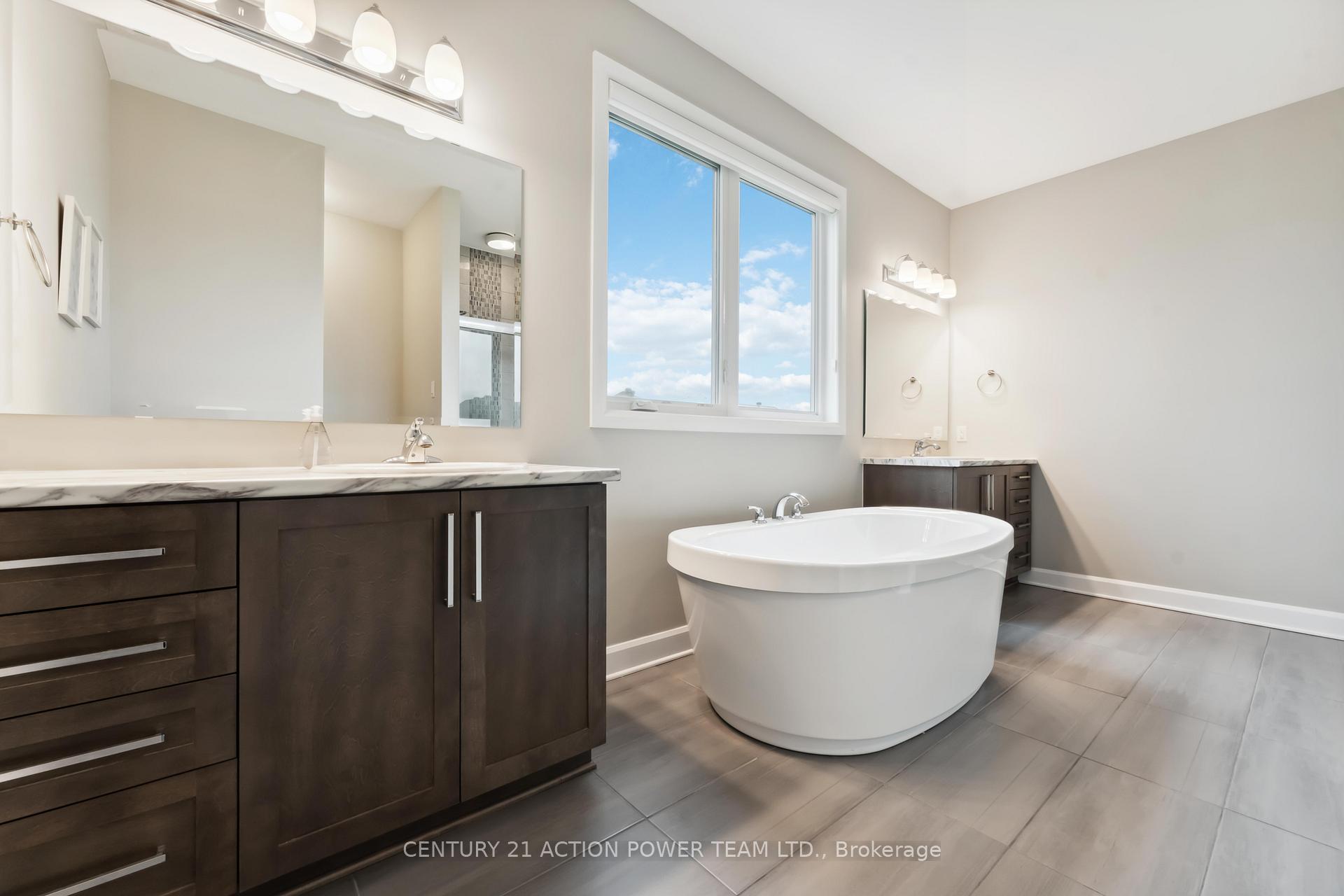 Photo 30 of 266 Esturgeon Street, Ottawa, Avalon West — HOMEH