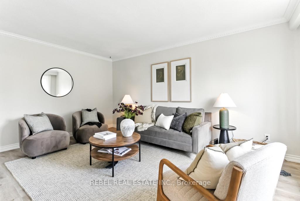 Photo 4 of 354 Conant Street, Oshawa, Lakeview — HOMEH