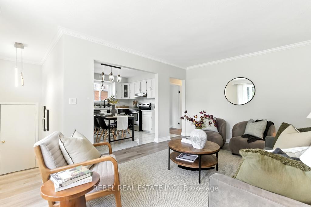 Photo 9 of 354 Conant Street, Oshawa, Lakeview — HOMEH