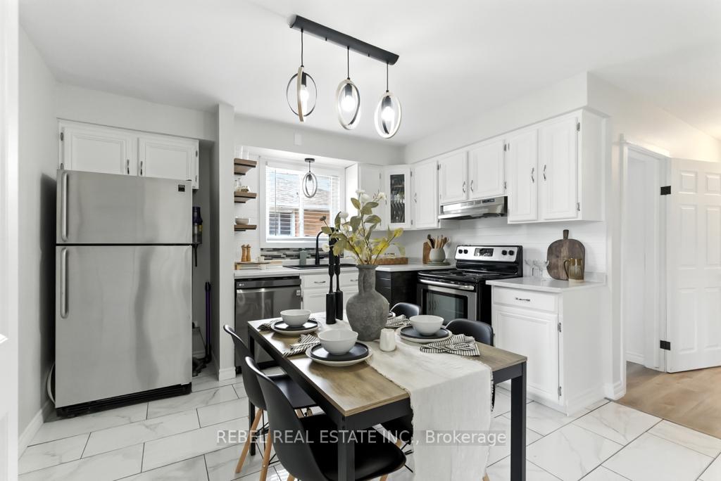 Photo 10 of 354 Conant Street, Oshawa, Lakeview — HOMEH