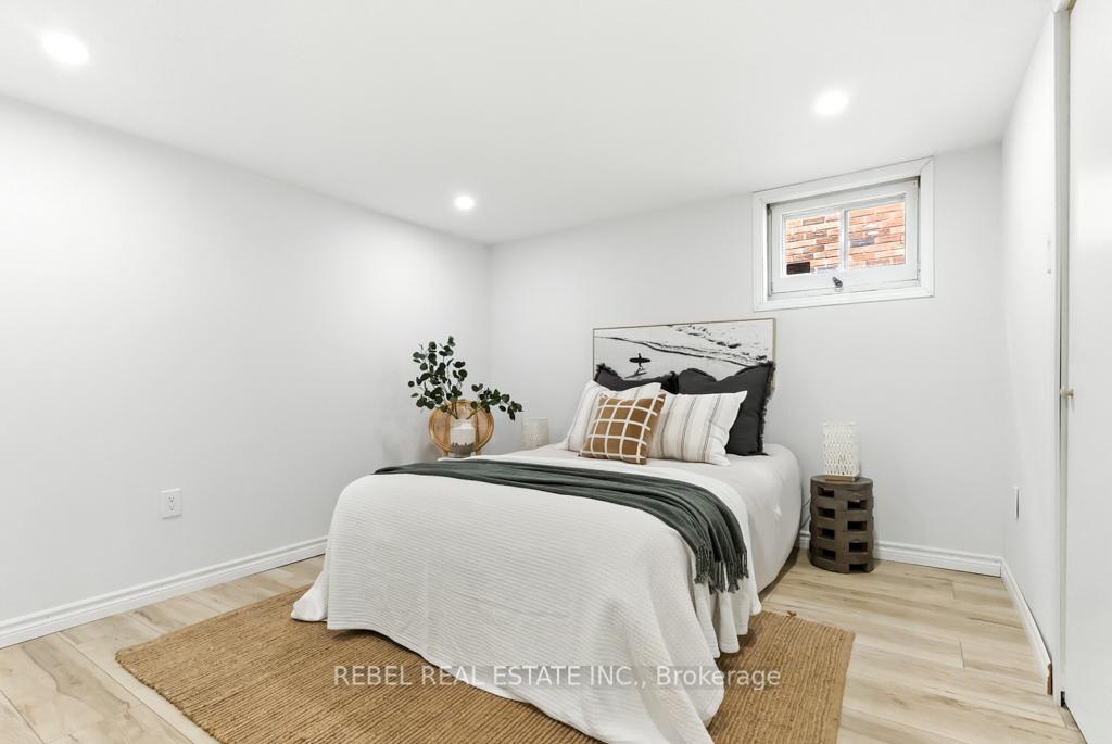 Photo 33 of 354 Conant Street, Oshawa, Lakeview — HOMEH
