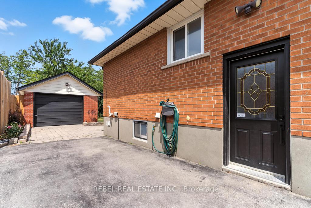 Photo 36 of 354 Conant Street, Oshawa, Lakeview — HOMEH