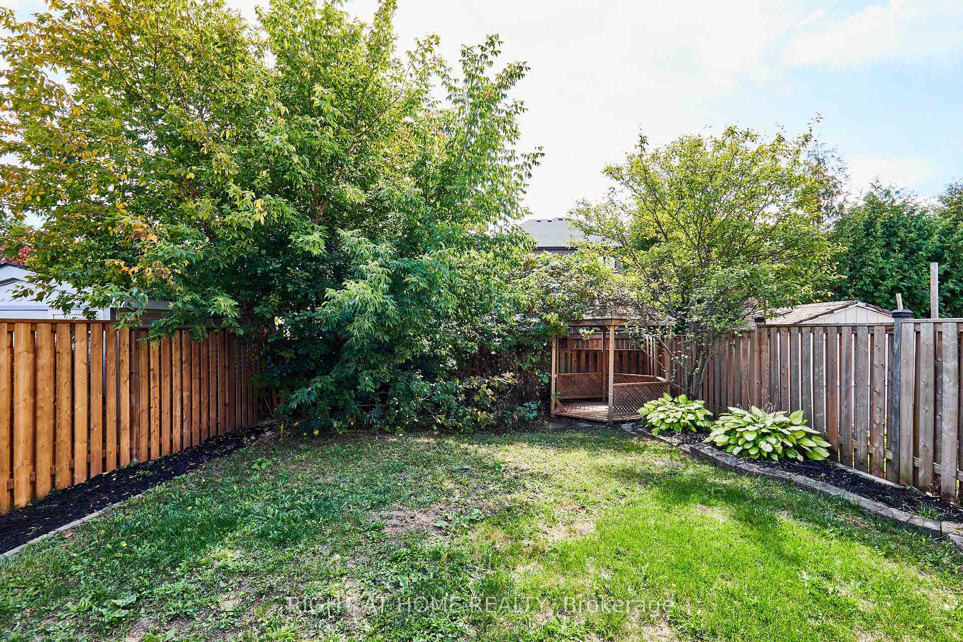 Photo 25 of 1307 Andover Drive, Oshawa, Eastdale — HOMEH