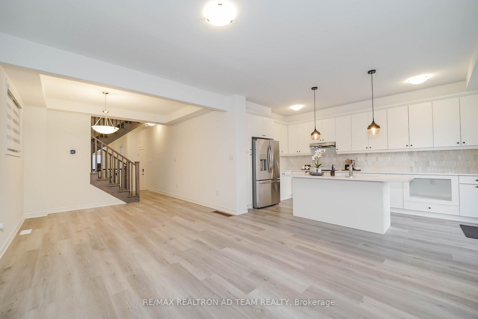 Photo 7 of 3206 Brigadier Avenue, Pickering, Rural Pickering — HOMEH