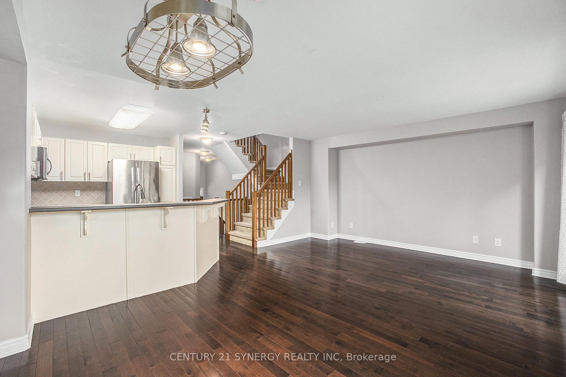 Photo 7 of 166 Parkrose Private, Ottawa, Chatelaine Village — HOMEH