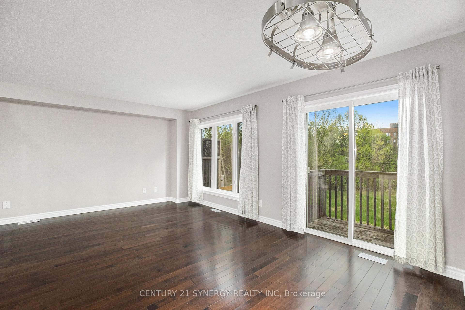 Photo 8 of 166 Parkrose Private, Ottawa, Chatelaine Village — HOMEH