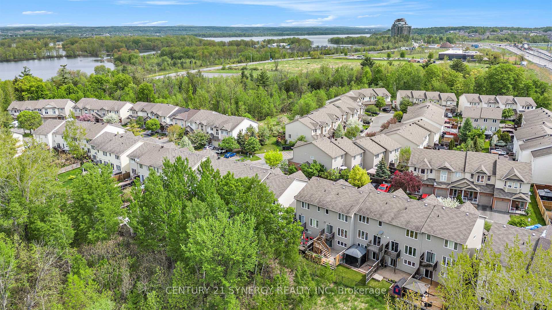 Photo 35 of 166 Parkrose Private, Ottawa, Chatelaine Village — HOMEH