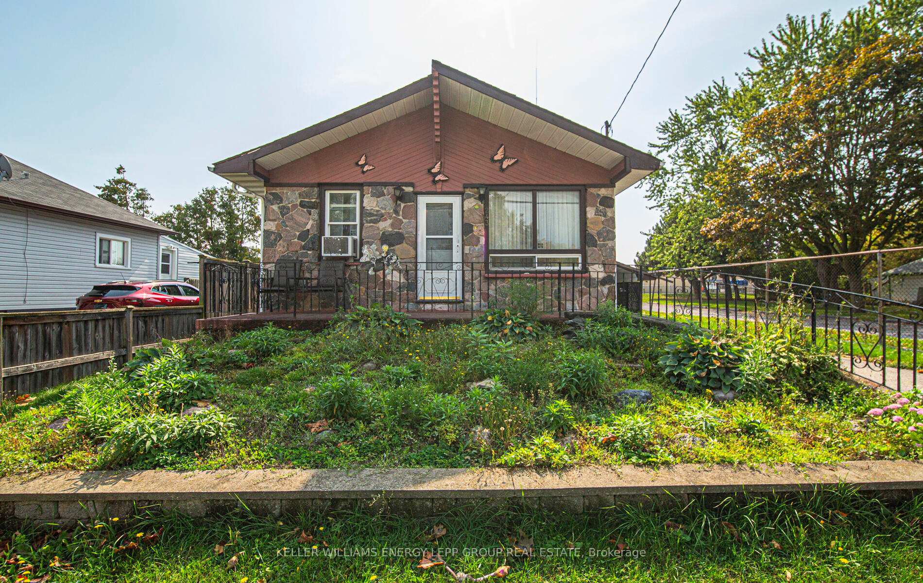 Photo 1 of 243 Conant Street, Oshawa, Lakeview — HOMEH