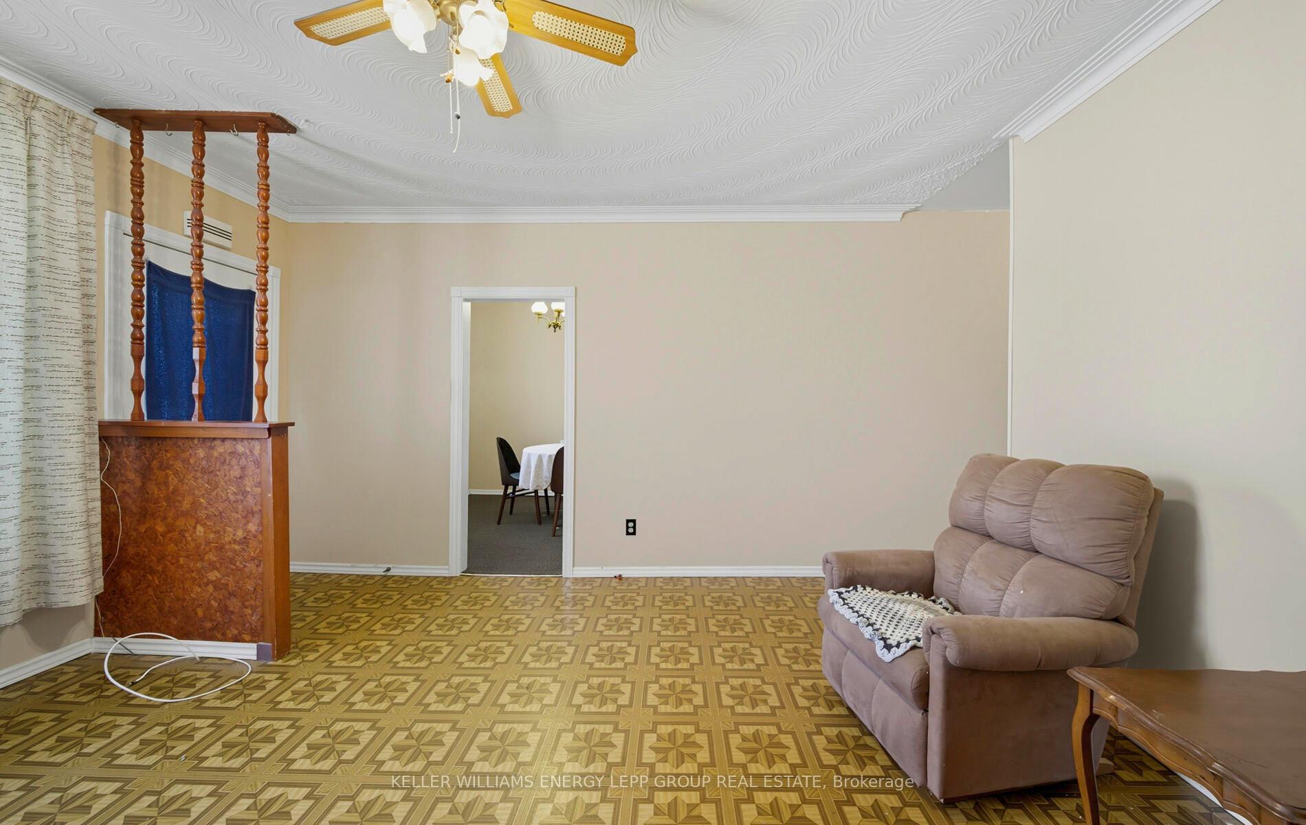 Photo 6 of 243 Conant Street, Oshawa, Lakeview — HOMEH