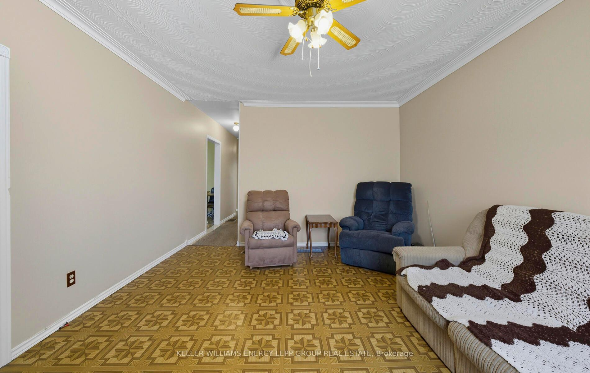 Photo 7 of 243 Conant Street, Oshawa, Lakeview — HOMEH
