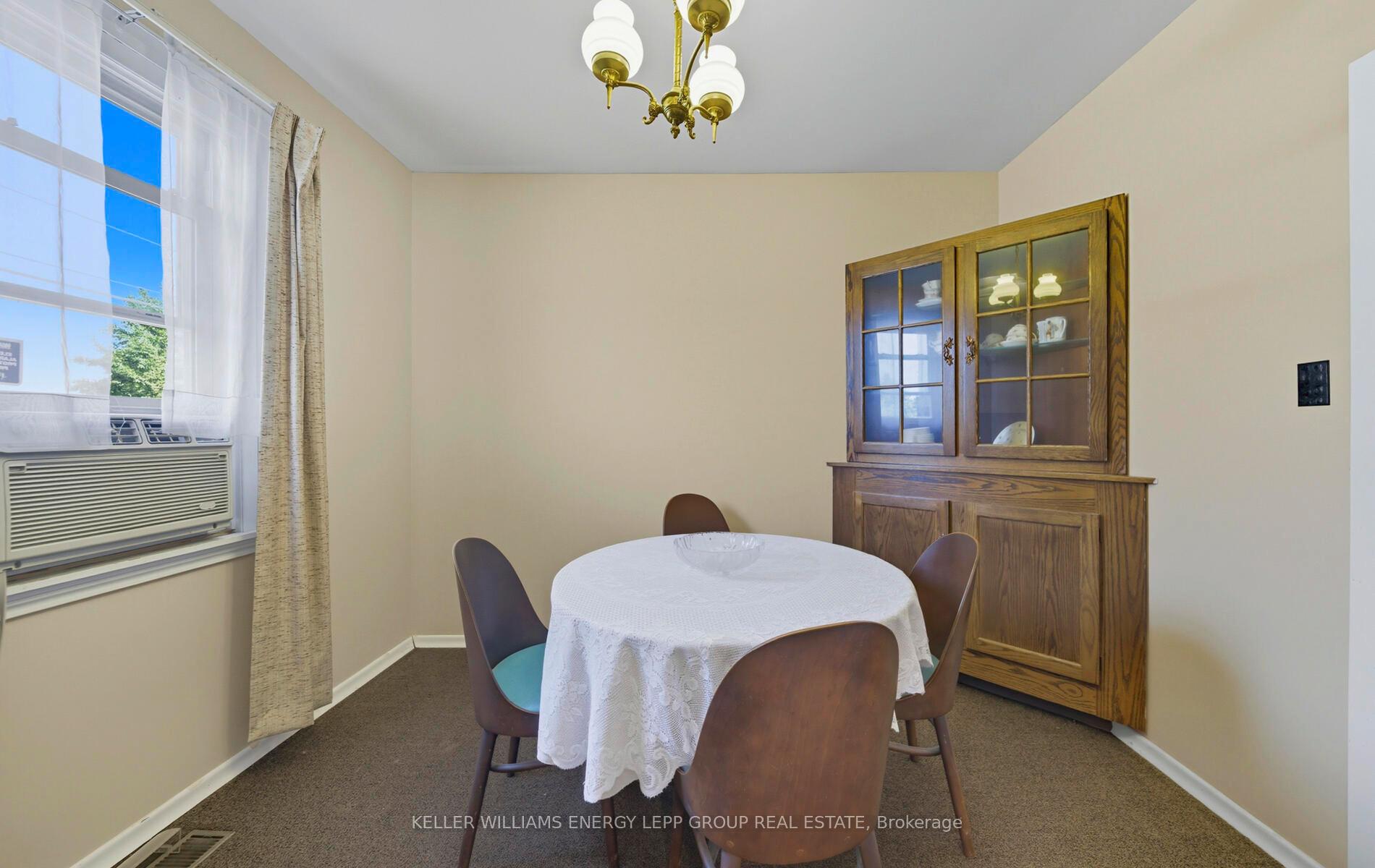 Photo 8 of 243 Conant Street, Oshawa, Lakeview — HOMEH