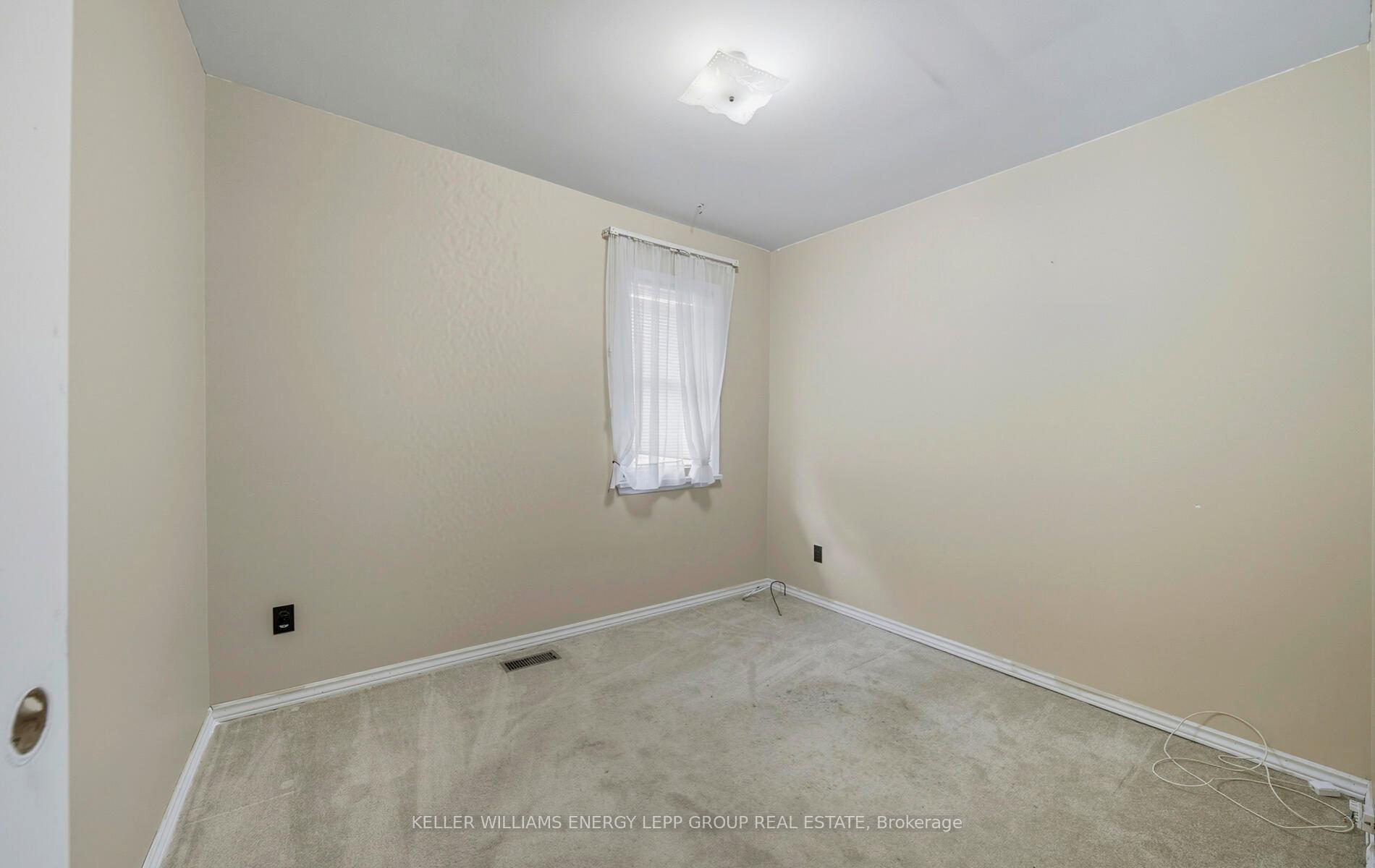 Photo 14 of 243 Conant Street, Oshawa, Lakeview — HOMEH