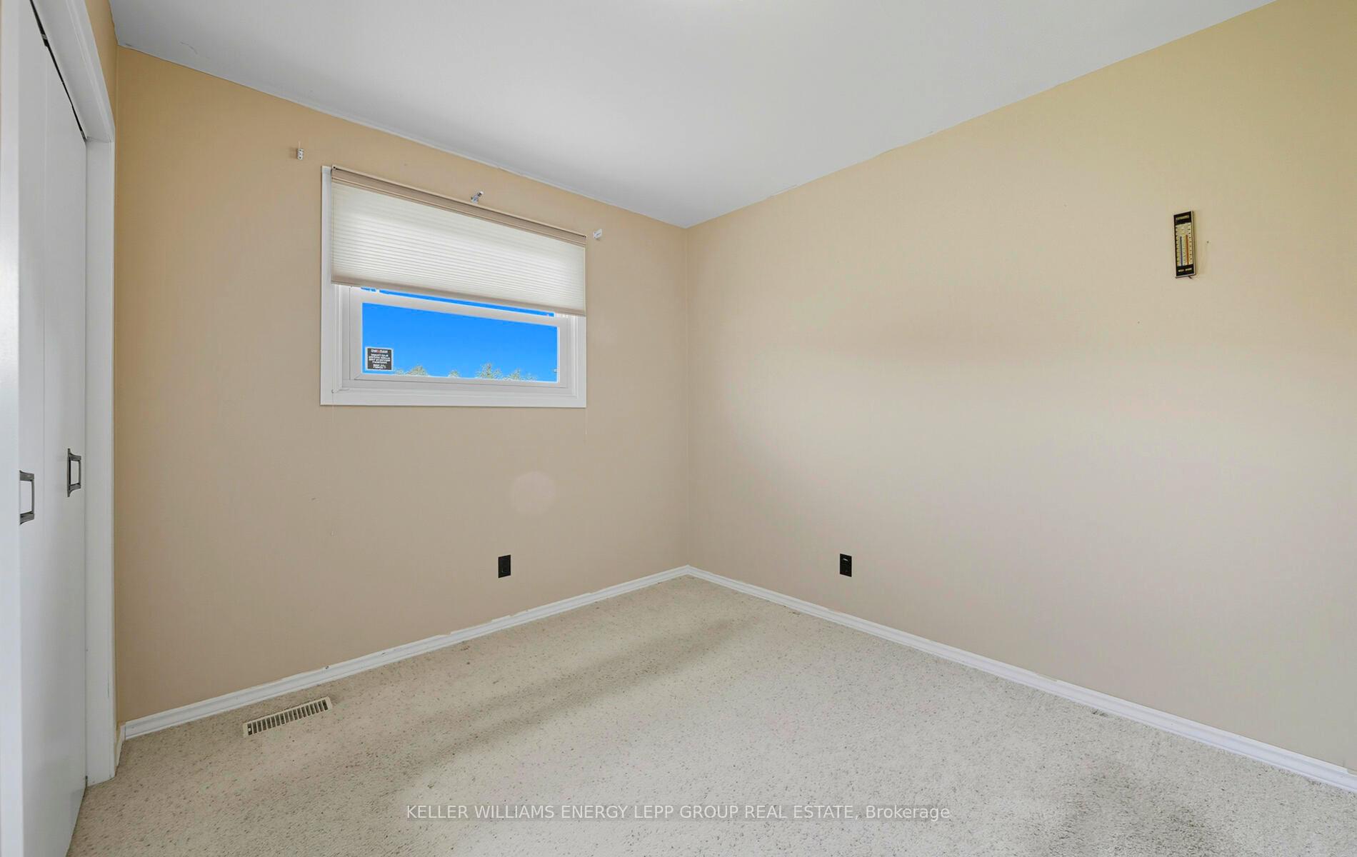 Photo 17 of 243 Conant Street, Oshawa, Lakeview — HOMEH