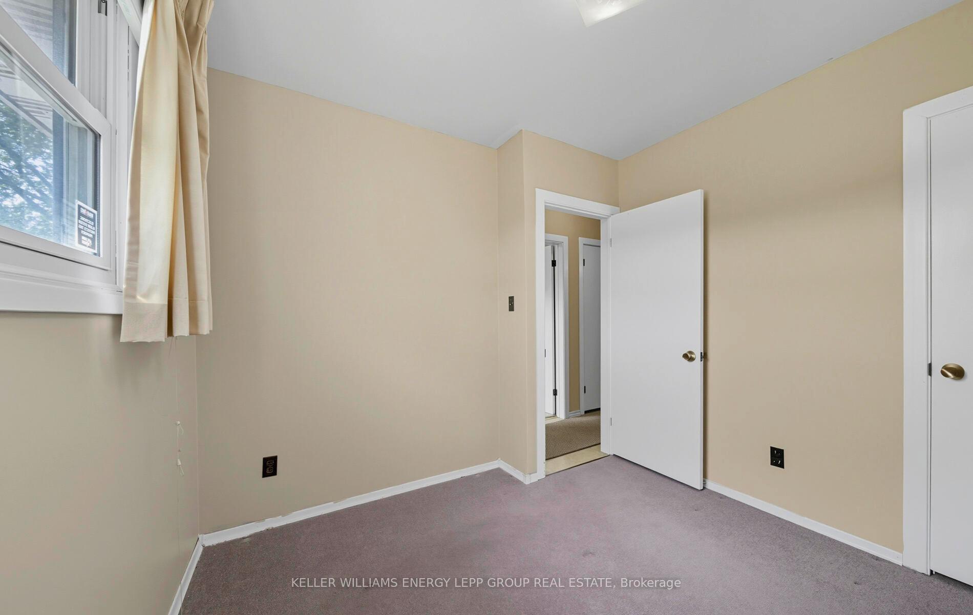 Photo 20 of 243 Conant Street, Oshawa, Lakeview — HOMEH