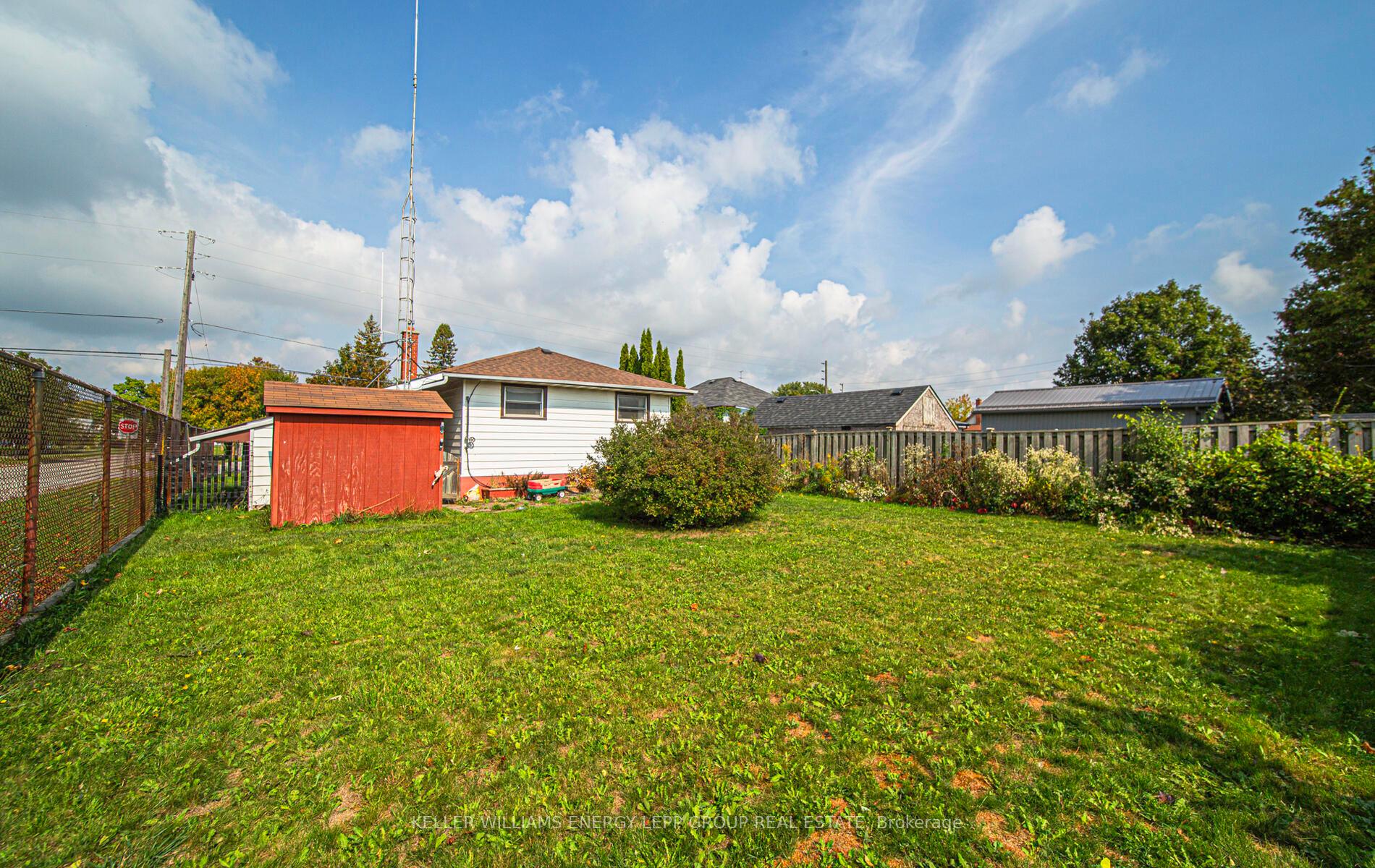 Photo 30 of 243 Conant Street, Oshawa, Lakeview — HOMEH