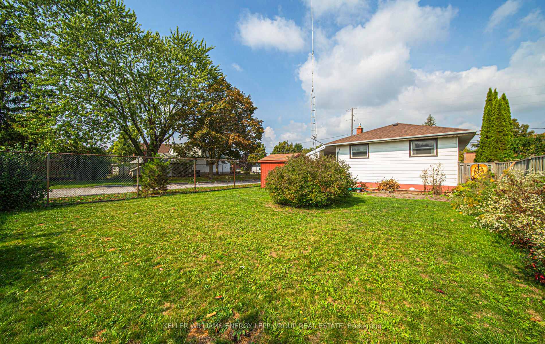Photo 32 of 243 Conant Street, Oshawa, Lakeview — HOMEH