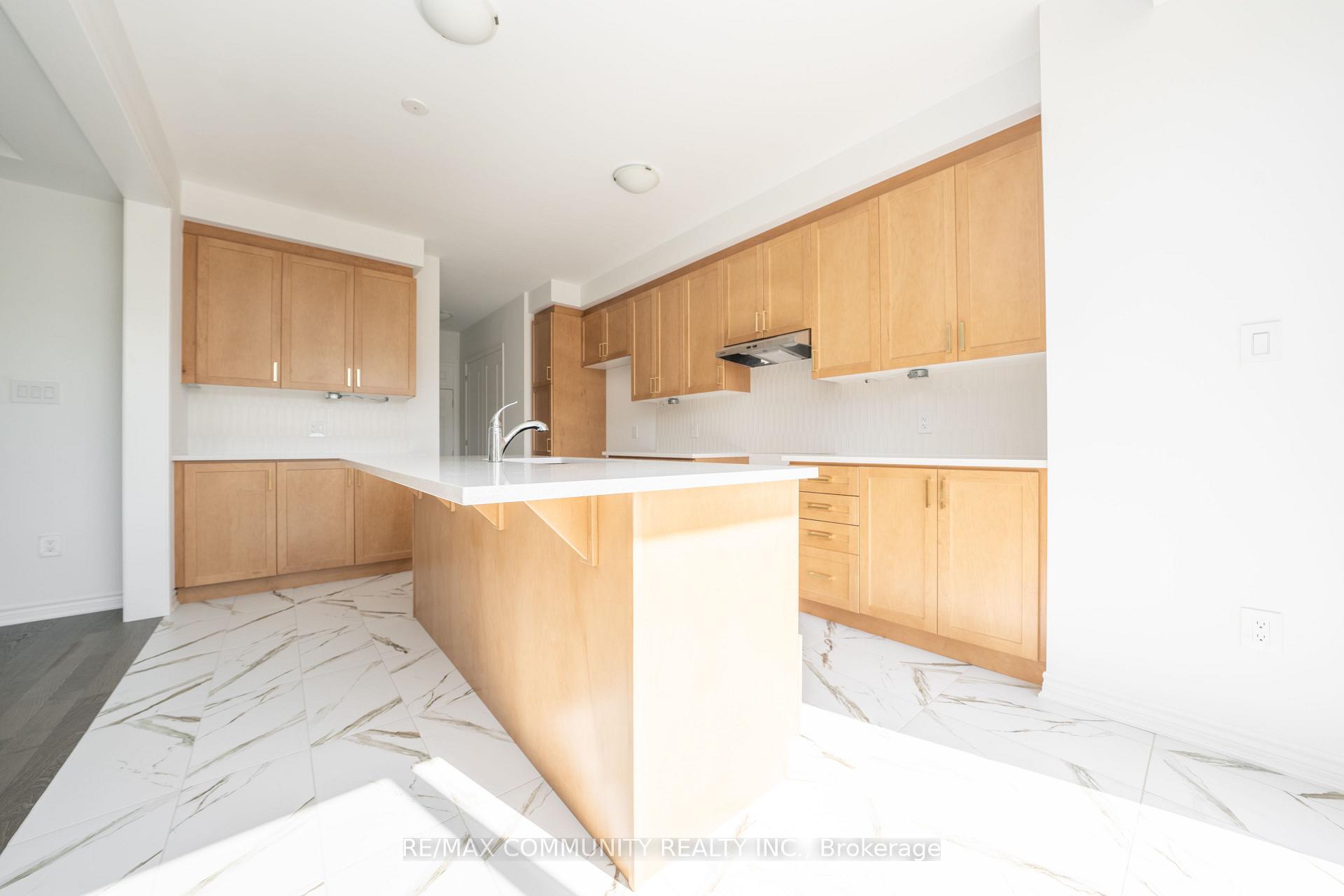 Photo 6 of 3430 Braeside Way, Pickering, Rural Pickering — HOMEH