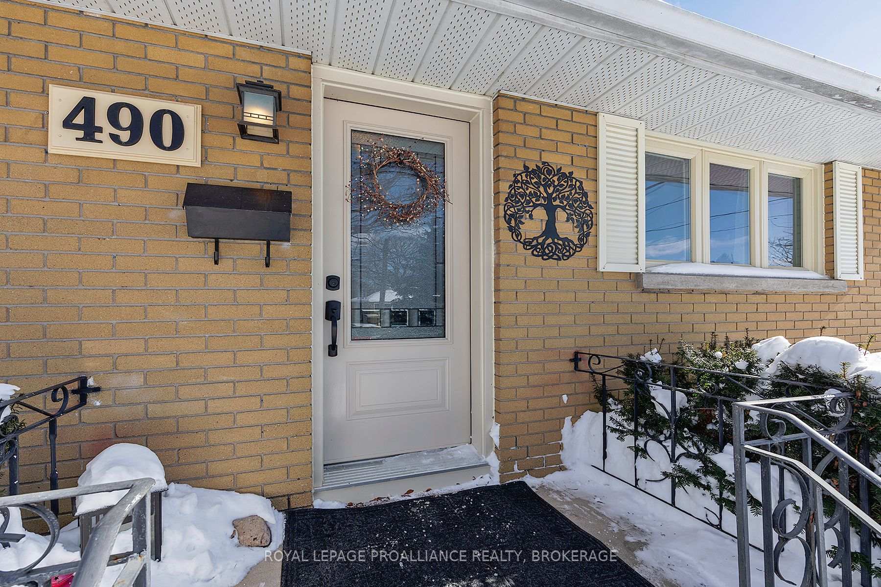 Photo 3 of 490 Kirkwood Road, Kingston, City Southwest — HOMEH