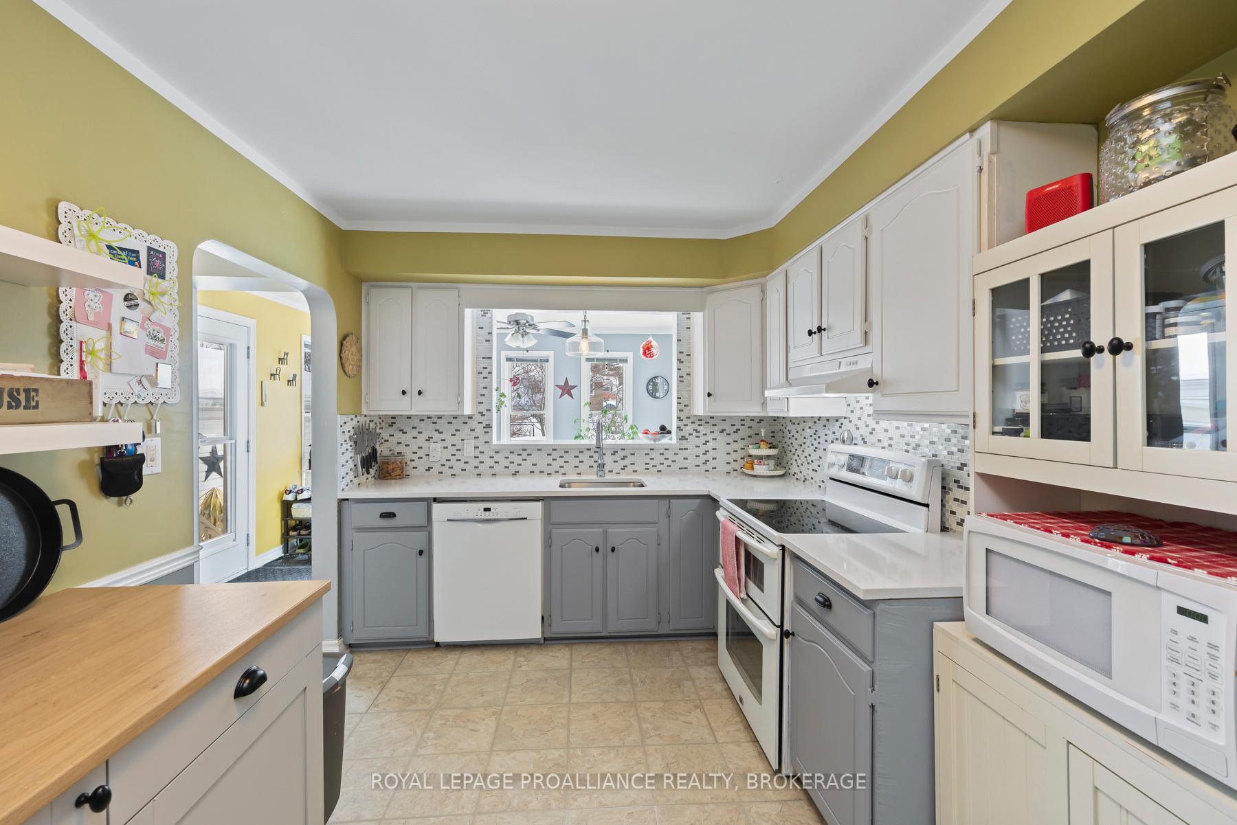 Photo 11 of 490 Kirkwood Road, Kingston, City Southwest — HOMEH