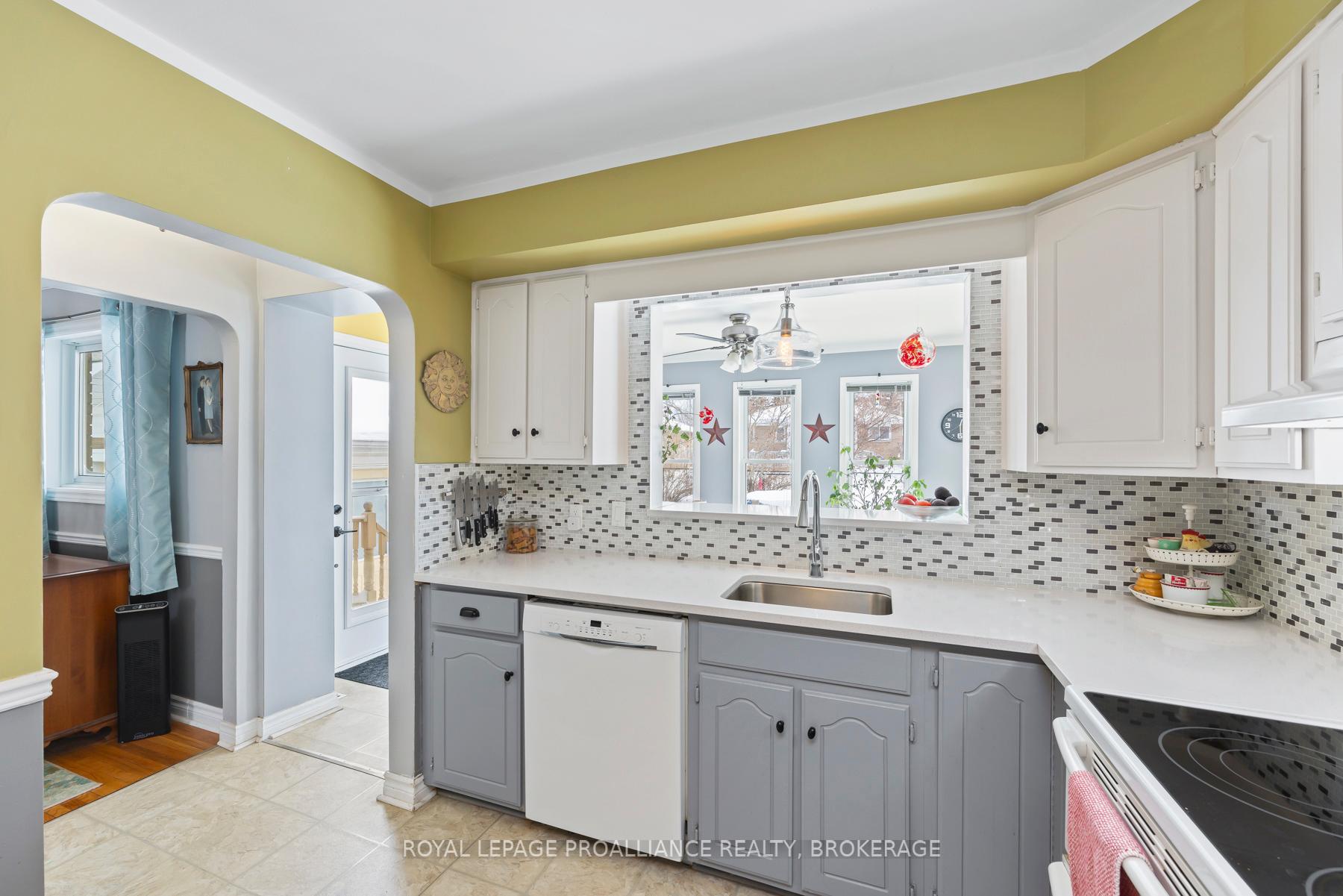 Photo 12 of 490 Kirkwood Road, Kingston, City Southwest — HOMEH