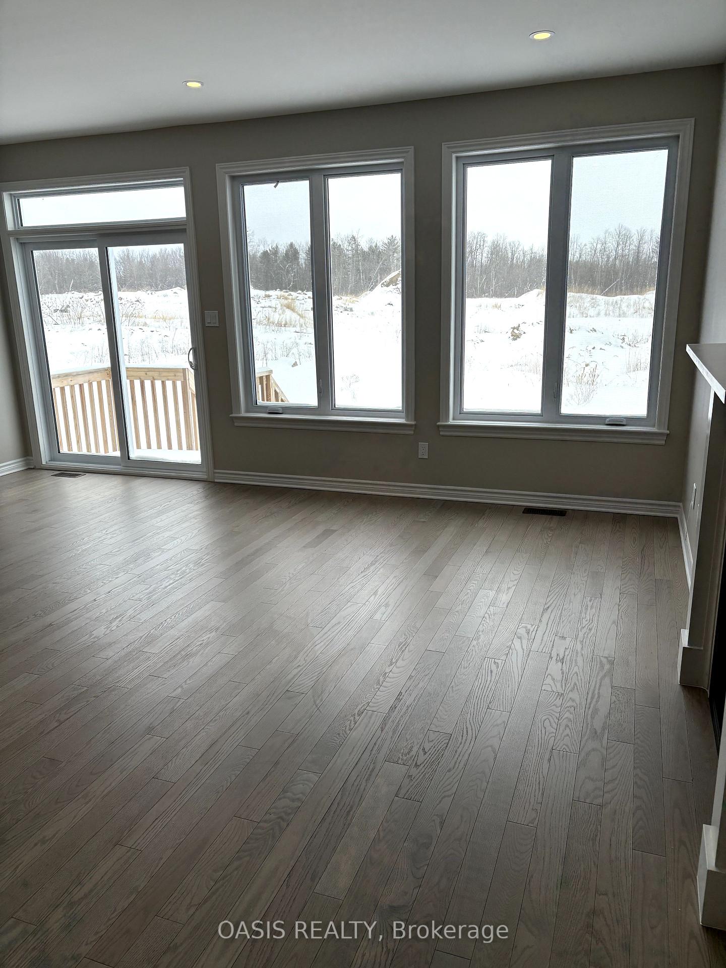 Photo 6 of 792 Antonio Farley Street, Ottawa, Camelot — HOMEH