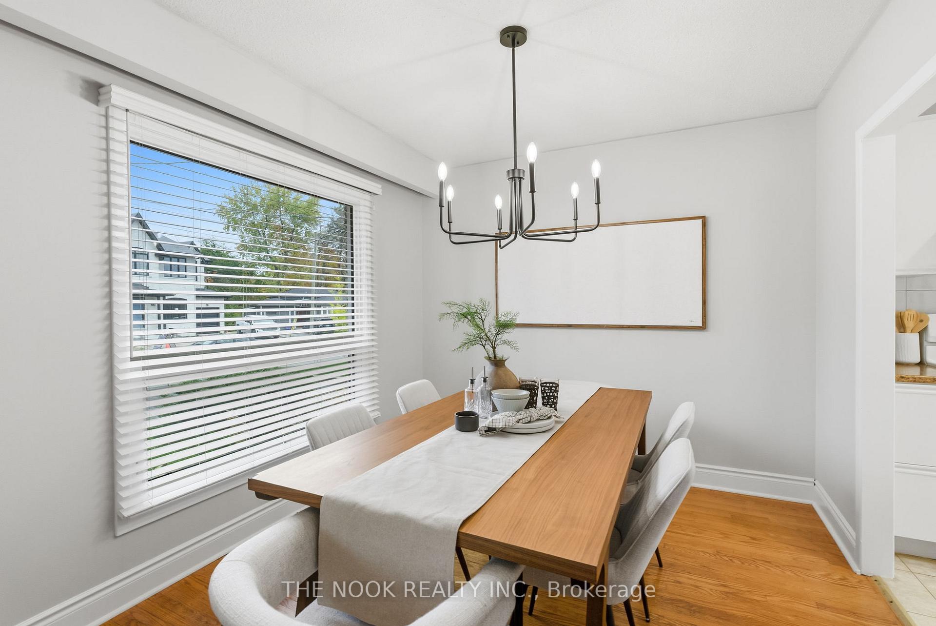 Photo 12 of 953 Essa Crescent, Pickering, West Shore — HOMEH