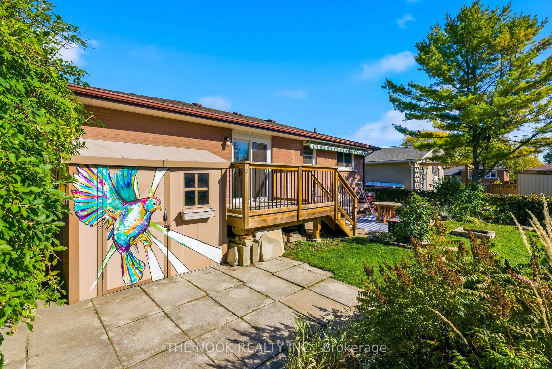 Photo 38 of 953 Essa Crescent, Pickering, West Shore — HOMEH