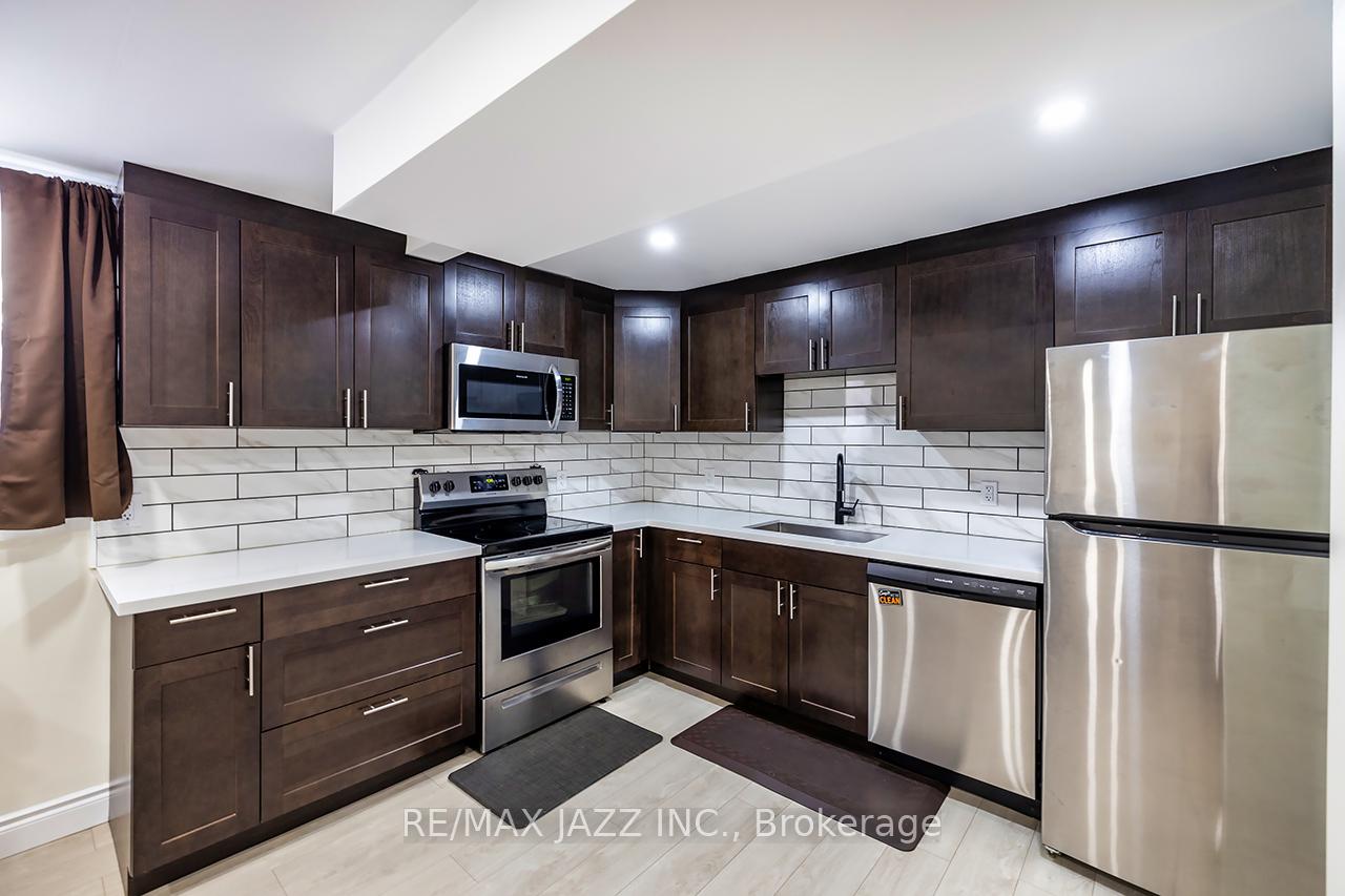 Photo 41 of 843 Charisma Crescent, Oshawa, McLaughlin — HOMEH