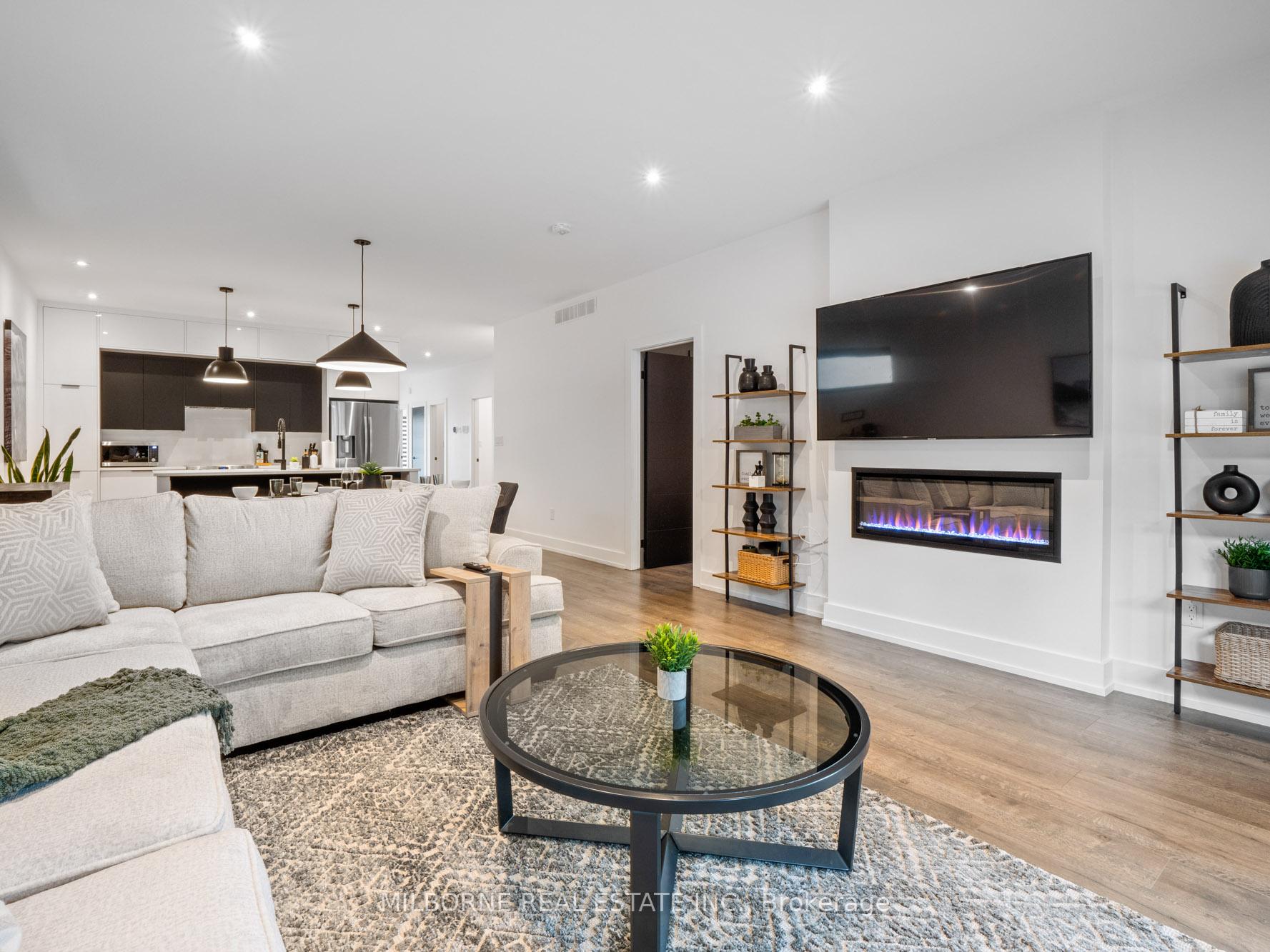 Photo 1 of 4628 Lee Avenue, Niagara Falls, Ascot — HOMEH