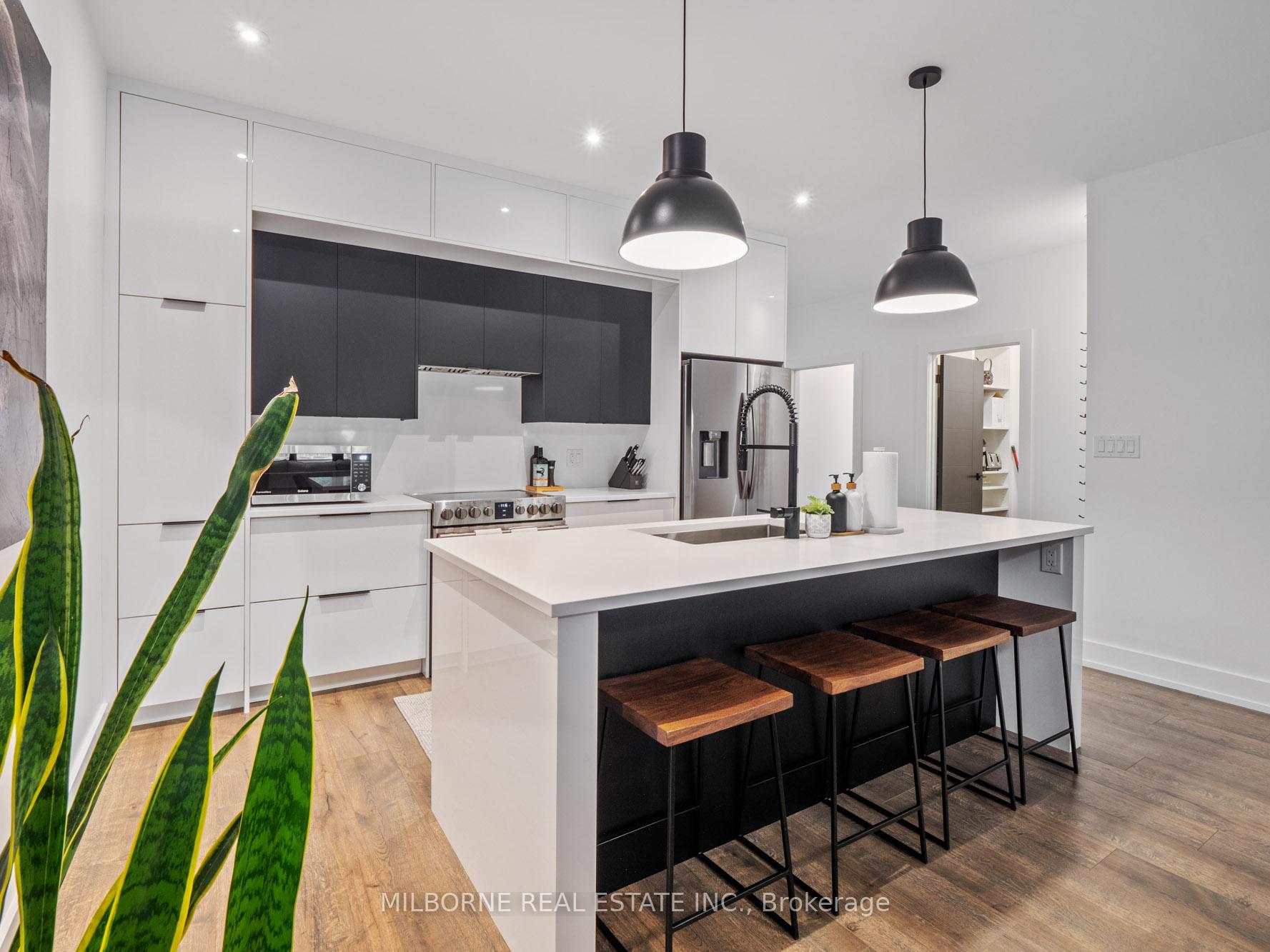 Photo 7 of 4628 Lee Avenue, Niagara Falls, Ascot — HOMEH