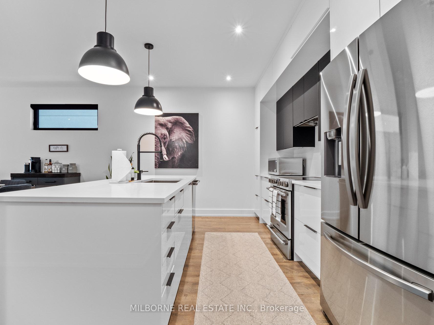 Photo 8 of 4628 Lee Avenue, Niagara Falls, Ascot — HOMEH