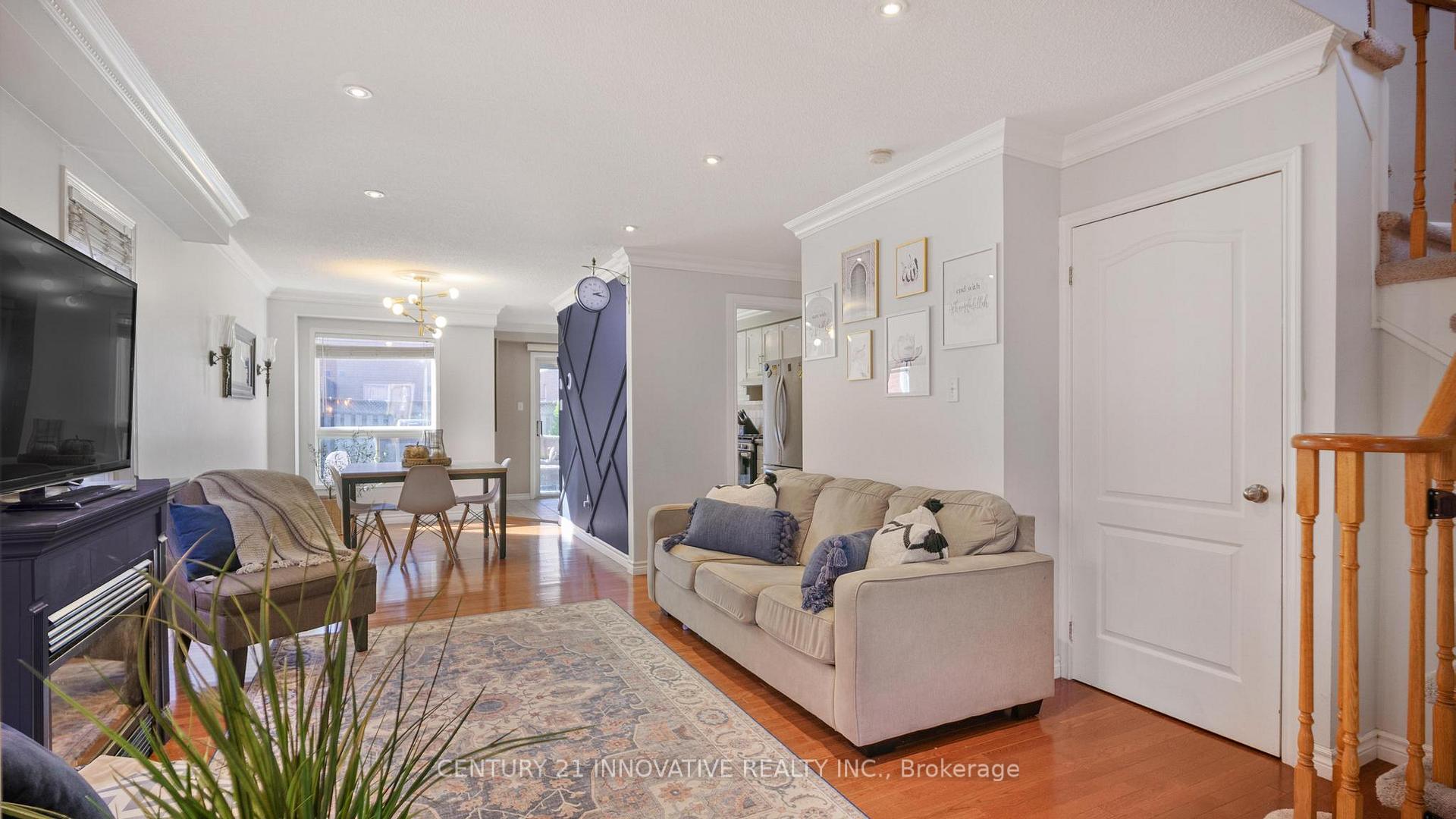 Photo 4 of 1730 Silver Maple Drive, Pickering, Amberlea — HOMEH